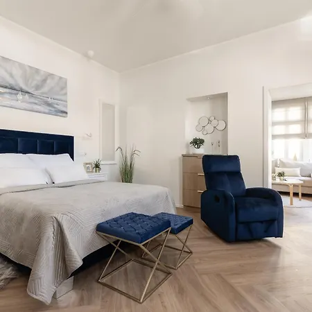 Apartament Sanhaus - Koral Z Parkingiem - 200 M Od Plazy *