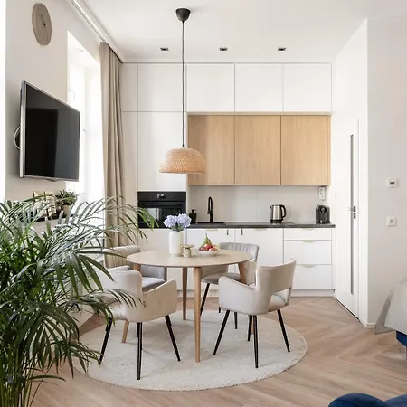Sanhaus - Koral Z Parkingiem - 200 M Od Plazy *