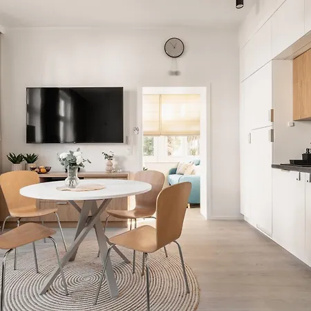 Apartament Sanhaus - Koral Z Parkingiem - 200 M Od Plazy *